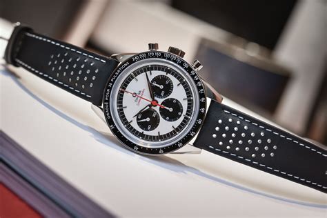 omega speedmaster panda dial